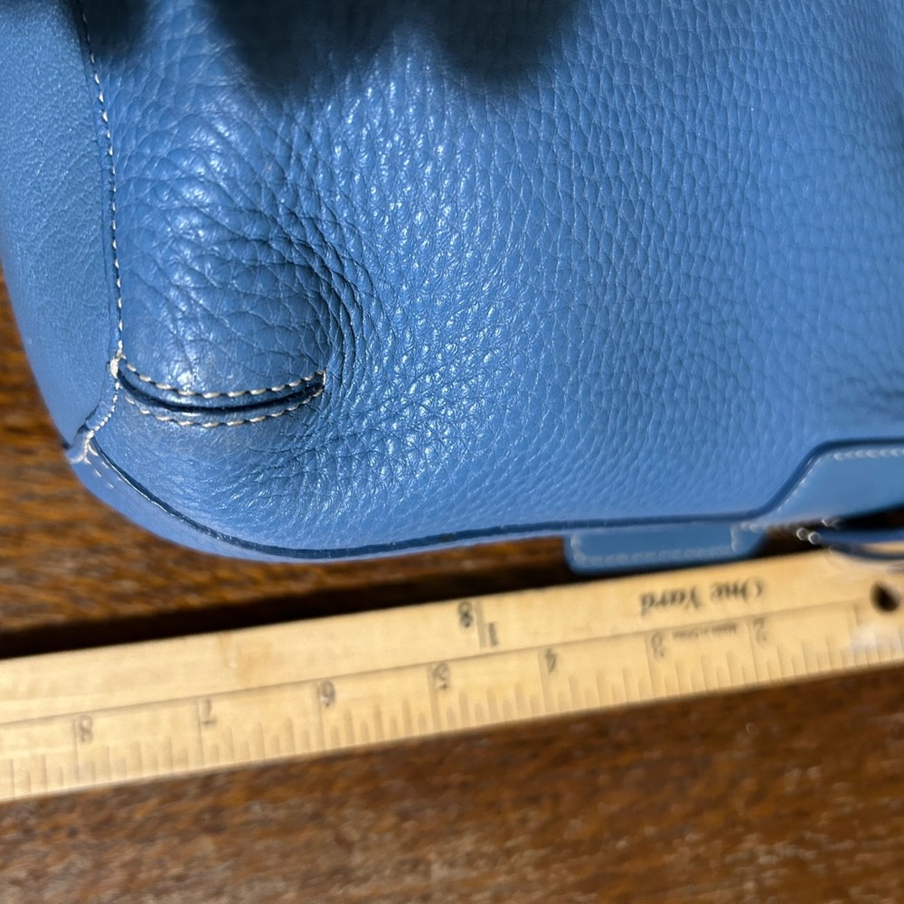 Coach EXCELLENT Cornflower Blue Pebble Leather Shoulder Bag - Picture 10 of 10